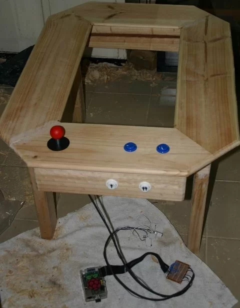 Woodwork Coffee Table Pi