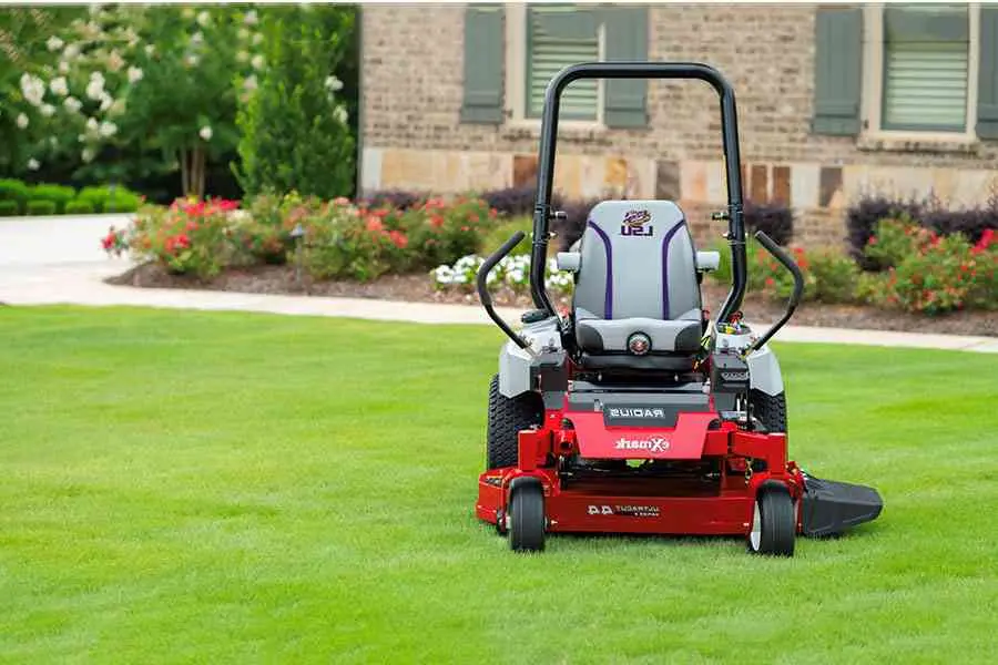 Choosing the Right Lawn Mower Using Your Lawn Size